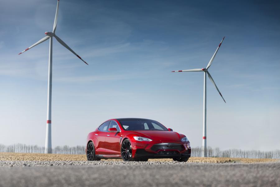  Tesla Model S P85D Elizabeta by Larte Design 2015 года  (фото 24 из 72)